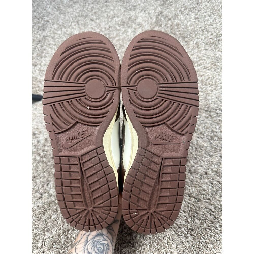 nike dunk low sneakers  cacao wow women’s size 7.5 shoes low tops brown white - Picture 5 of 9